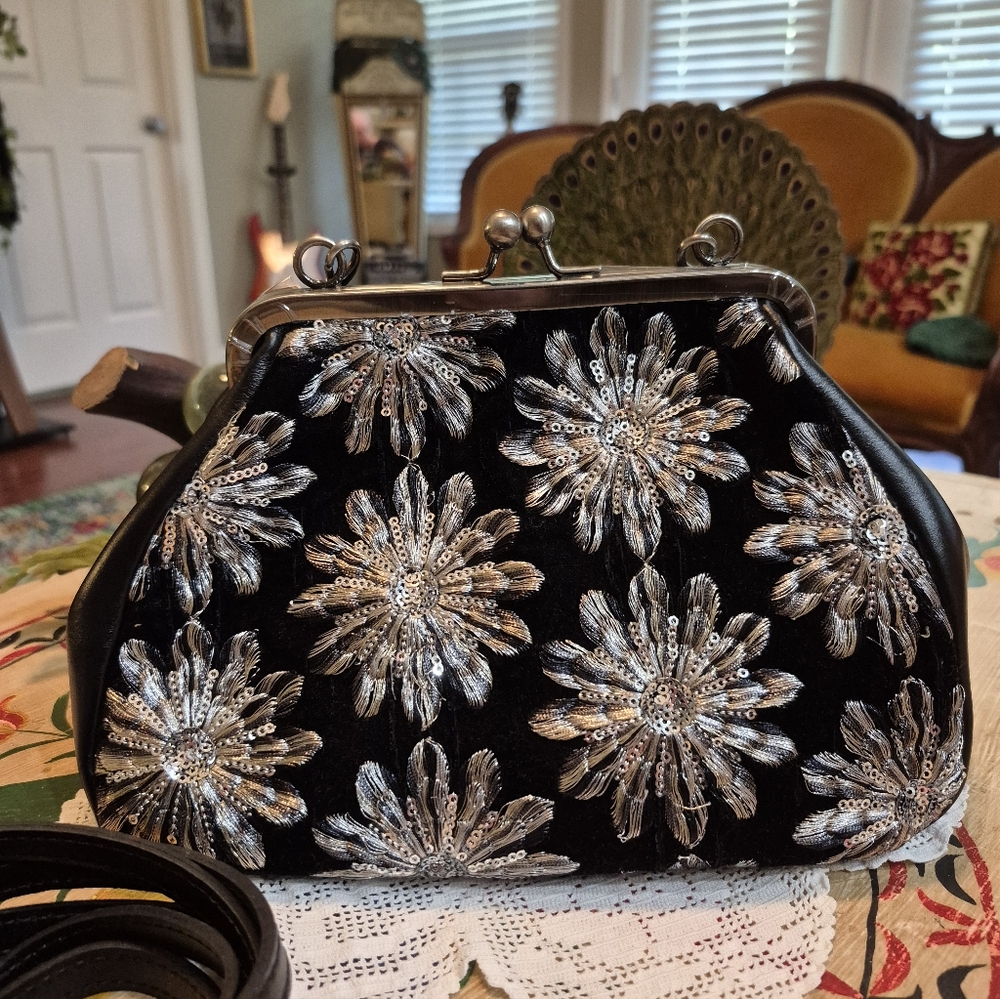 Patricia Nash Annie Frame Bag - Metallic Starburst Velvet Leather w/Kiss Lock